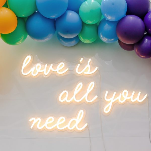 love+is+all+you+need+-+neonsign+-30